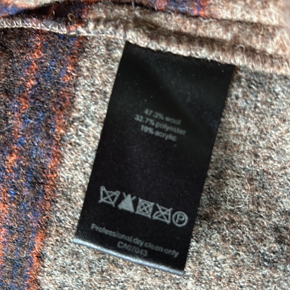 gharani strok London jacket - Picture 5 of 6